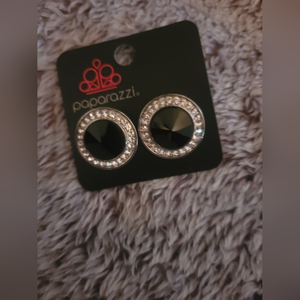 Black broche rhinestone clustered Earrings